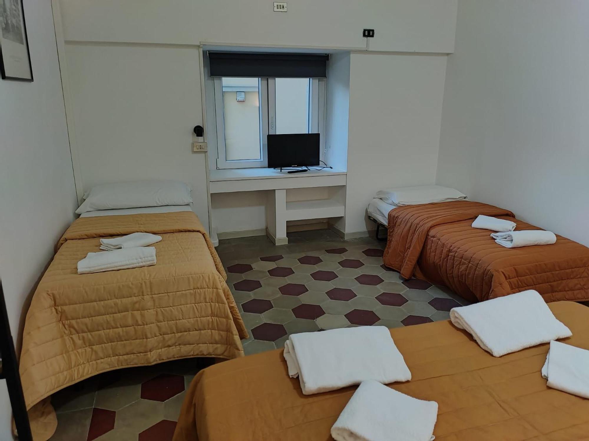Nido Stazione III Apartment แบร์กาโม ภายนอก รูปภาพ